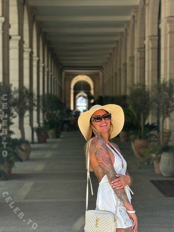 Full leaked Evelynuncovered private onlyfans photo