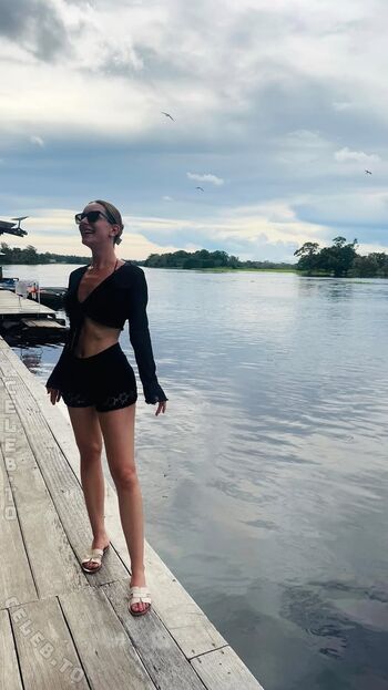 Full leaked Evi binder private onlyfans photo