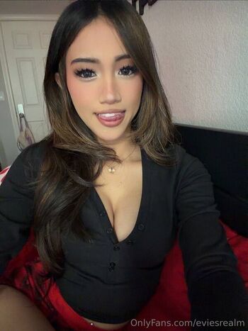 EviesRealm