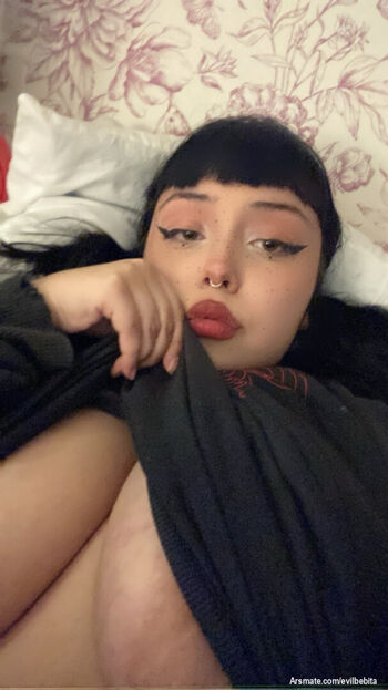 Full leaked Evilbebita private onlyfans photo