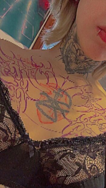 Full leaked Evilcele private onlyfans photo