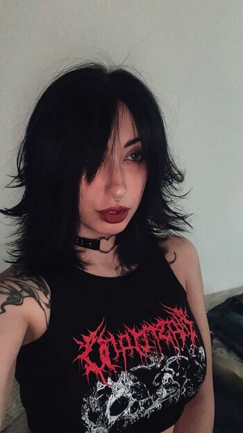 Evolet Asmr