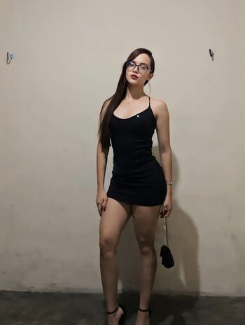 Exibam Sua Companheira