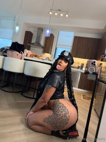 Full leaked Exoticaxxx private onlyfans photo