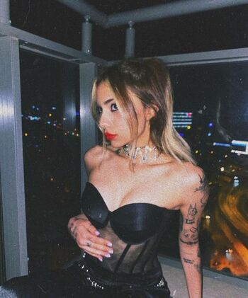 Full leaked Eylladgzel private onlyfans photo