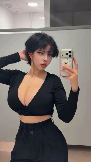 Full leaked Fily private onlyfans photo