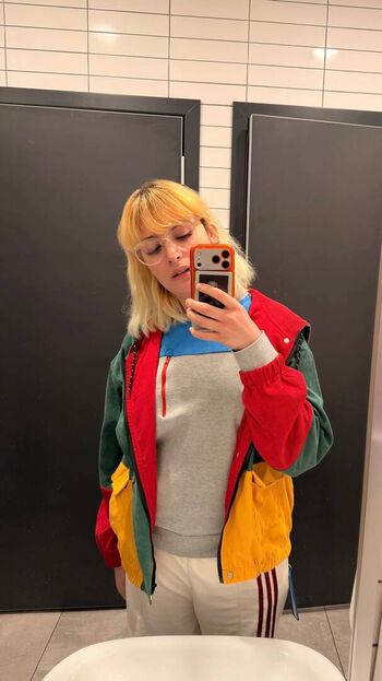 Full leaked Fmicom private onlyfans photo