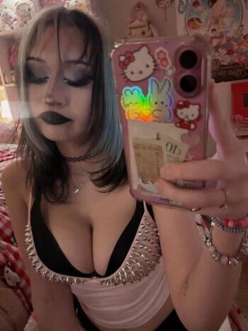 Full leaked Fairycins private onlyfans photo