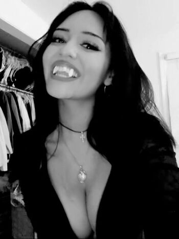 Full leaked Fairykarime private onlyfans photo