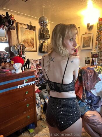 Full leaked Fandomreactions page private onlyfans photo