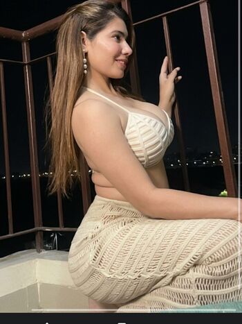 Full leaked Farha rizvi private onlyfans photo