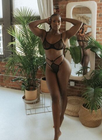 Full leaked Fashionby anita private onlyfans photo