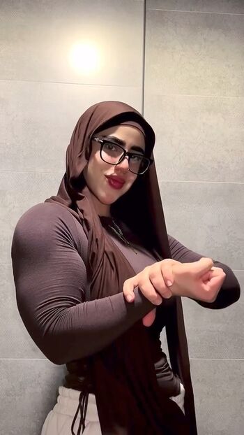 Full leaked Fatemaelnemrr private onlyfans photo