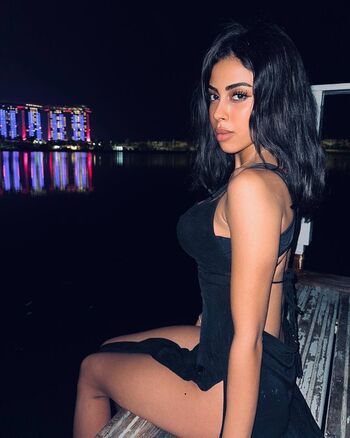 Full leaked Fatimae private onlyfans photo