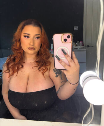 Full leaked Faye charlotte page private onlyfans photo