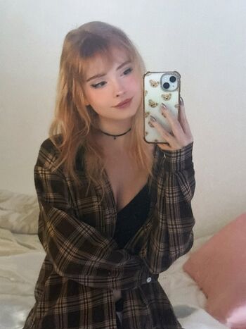Full leaked Feebux private onlyfans photo