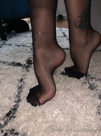Full leaked Feetbymiliani private onlyfans photo