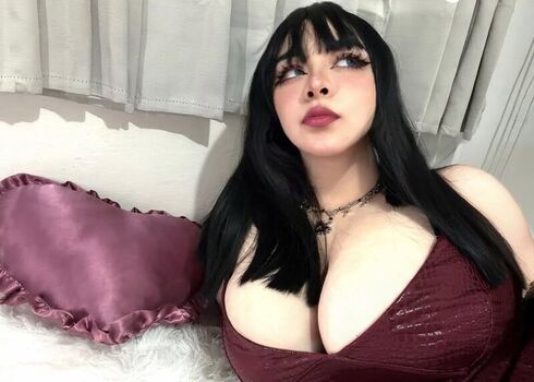 Full leaked Feezius private onlyfans photo