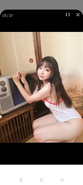 Full leaked Fei model food page private onlyfans photo