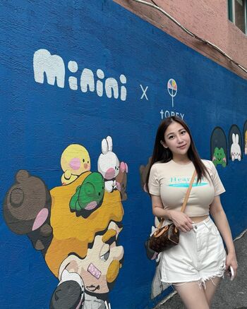 Full leaked Feifeihsieh page private onlyfans photo