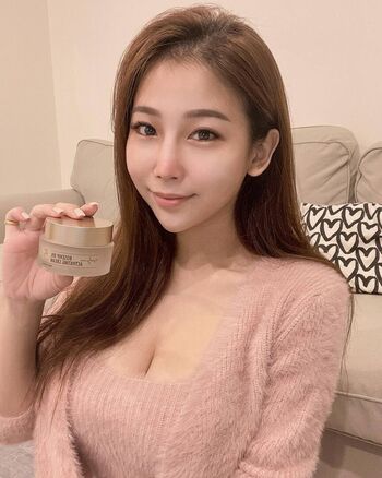 Full leaked Feifeihsieh page private onlyfans photo