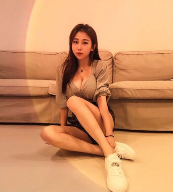 Full leaked Feifeihsieh page private onlyfans photo