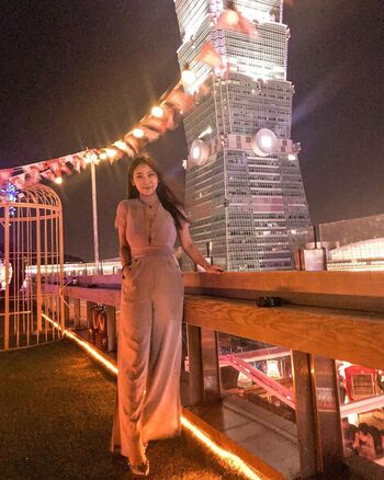 Full leaked Feifeihsieh page private onlyfans photo