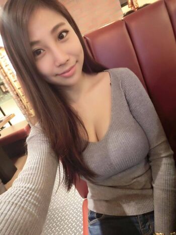 Full leaked Feifeihsieh page private onlyfans photo