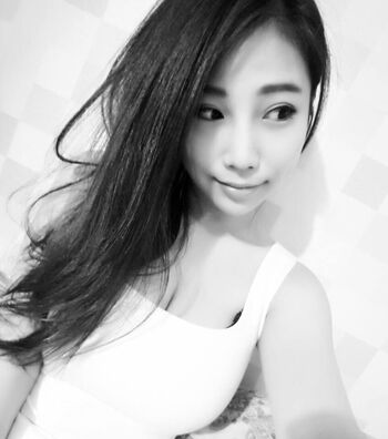 Full leaked Feifeihsieh private onlyfans photo