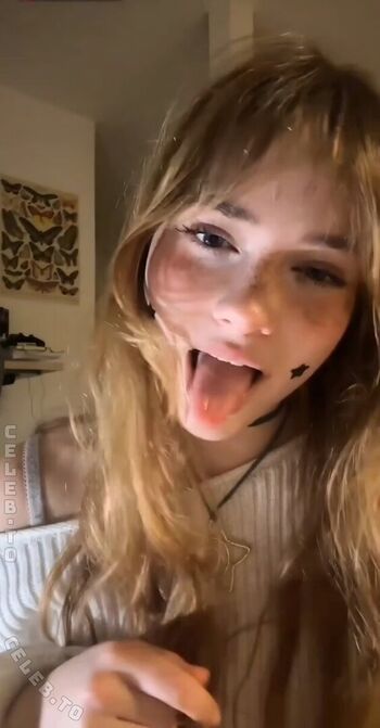 Full leaked Felinenyaa page private onlyfans photo