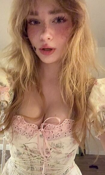 Full leaked Felinenyaa page private onlyfans photo