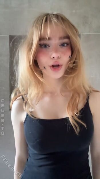 Full leaked Felinenyaa page private onlyfans photo