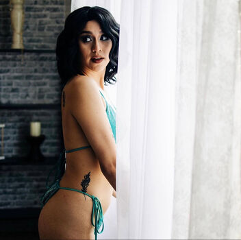 Full leaked Felonyalicia private onlyfans photo