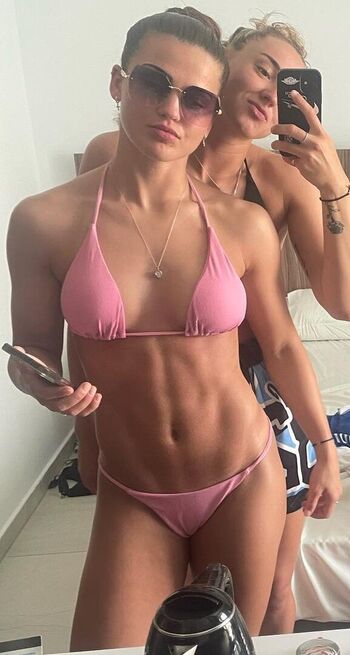 Full leaked Female football page private onlyfans photo