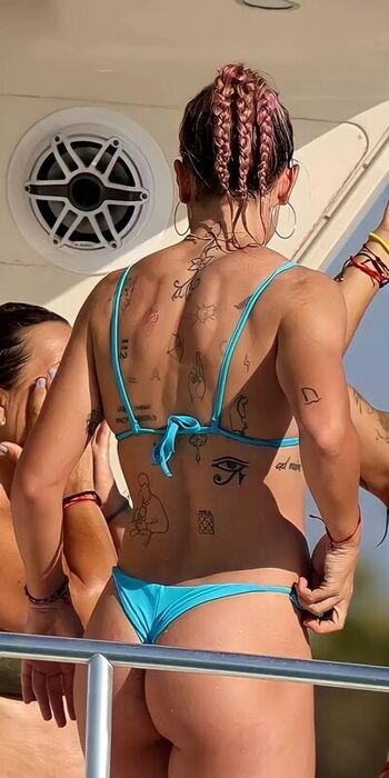 Full leaked Female football page private onlyfans photo