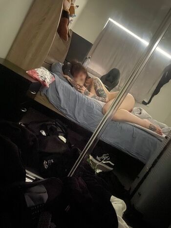 Full leaked Femboy harpi private onlyfans photo