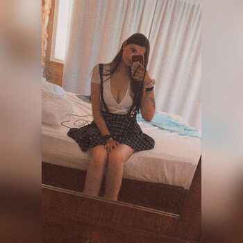 Full leaked Fenelia private onlyfans photo