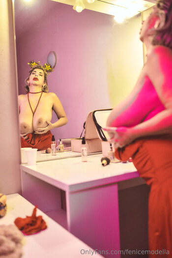 Full leaked Fenice modella private onlyfans photo