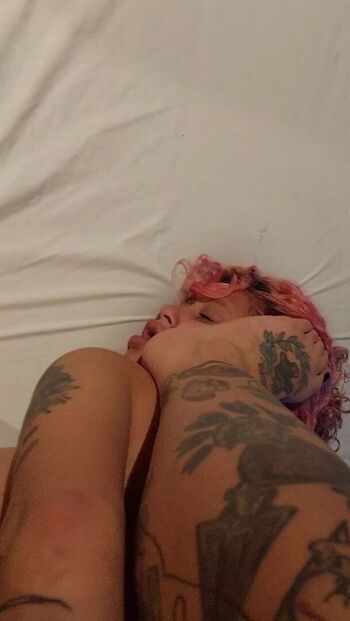 Full leaked Fennix queen private onlyfans photo