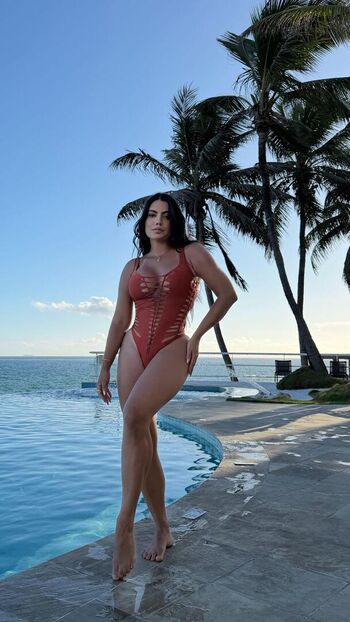 Full leaked Fernanda bande page private onlyfans photo