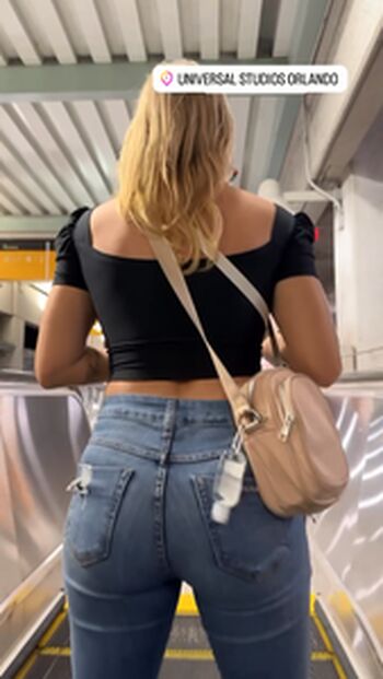 Full leaked Fernanda colombo private onlyfans photo