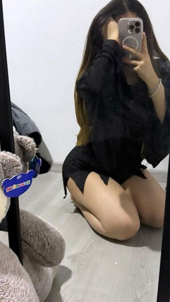 Full leaked Fernandavaal page private onlyfans photo