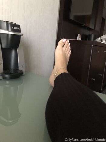 Full leaked Fetishblonde private onlyfans photo