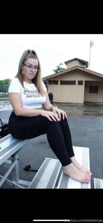 Full leaked Fetishblonde private onlyfans photo