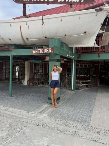 Full leaked Fidan atalay page private onlyfans photo