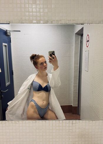 Full leaked Fieva private onlyfans photo