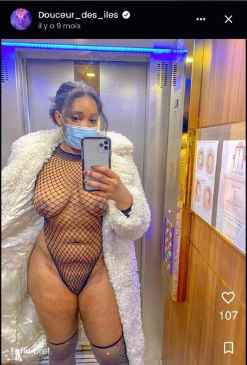 Full leaked Fille des ile private onlyfans photo