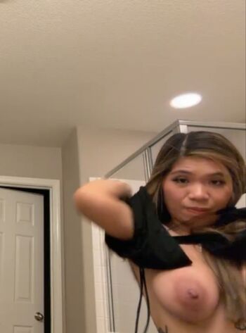 Full leaked Filuhpinaa private onlyfans photo