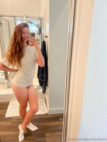 Full leaked Findaliceinwonderland page private onlyfans photo