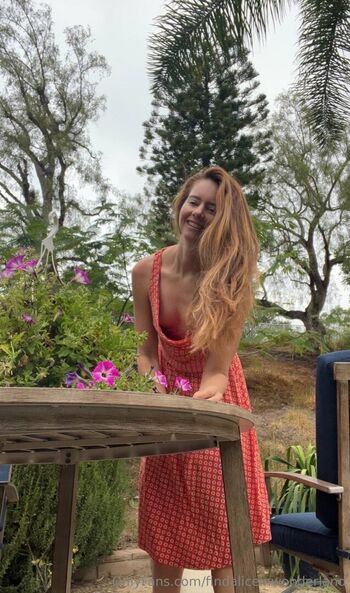 Full leaked Findaliceinwonderland page private onlyfans photo